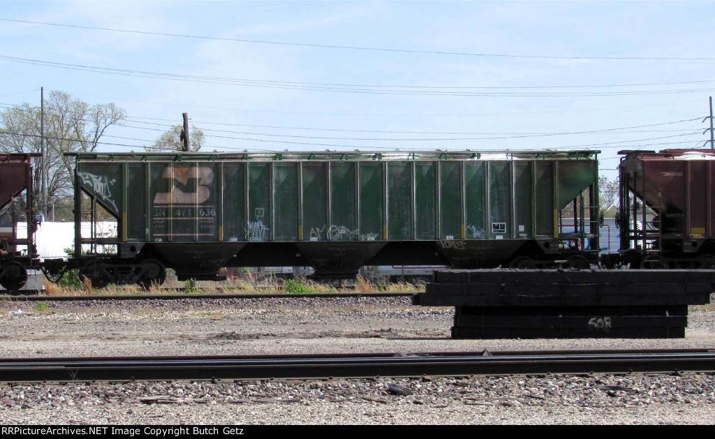 BN 471636